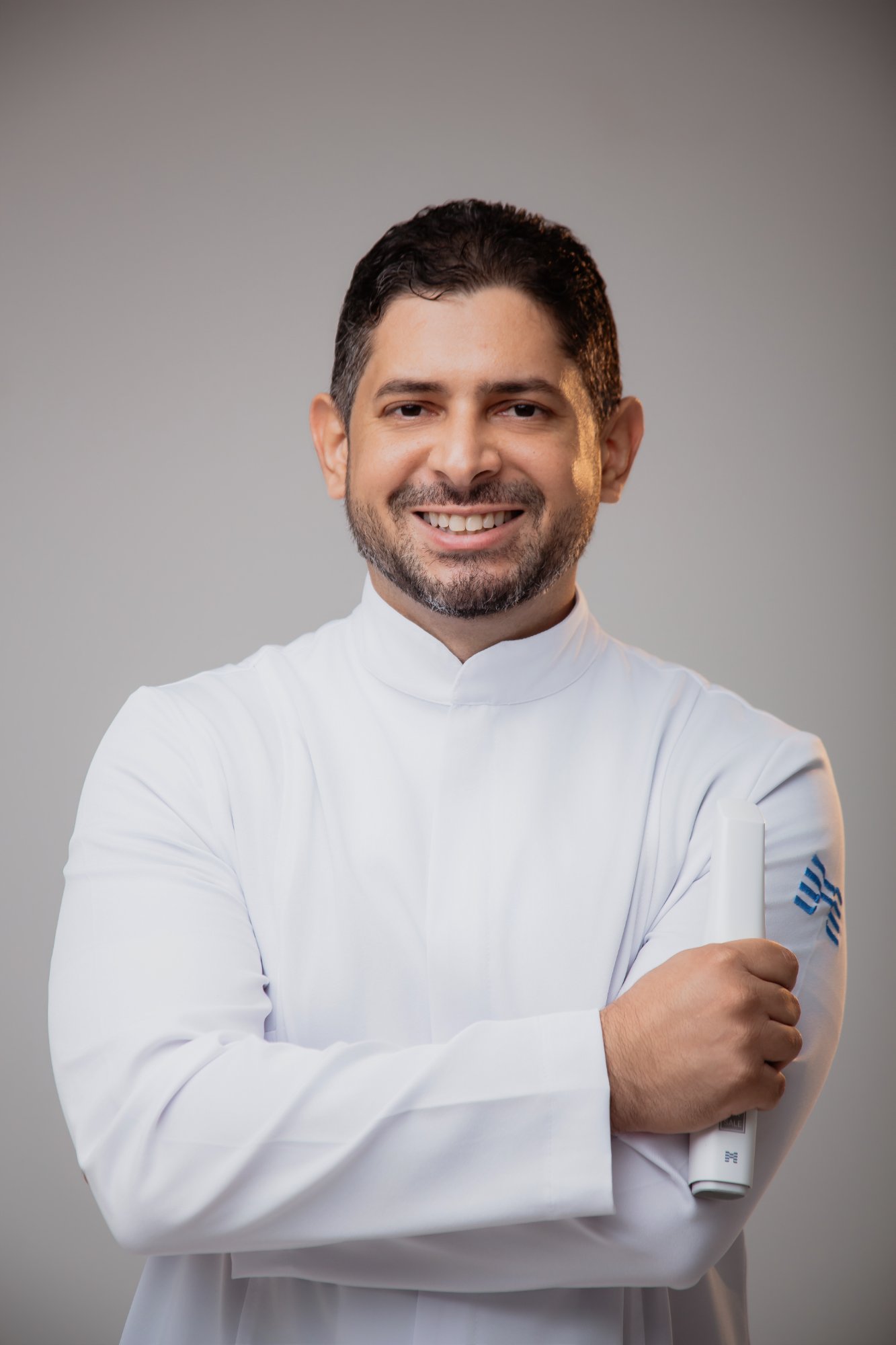 Dr. Leonardo Araújo — Fundador da D-CAD